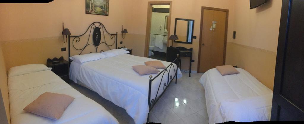 Hotel Degli Amici Pompei Luaran gambar