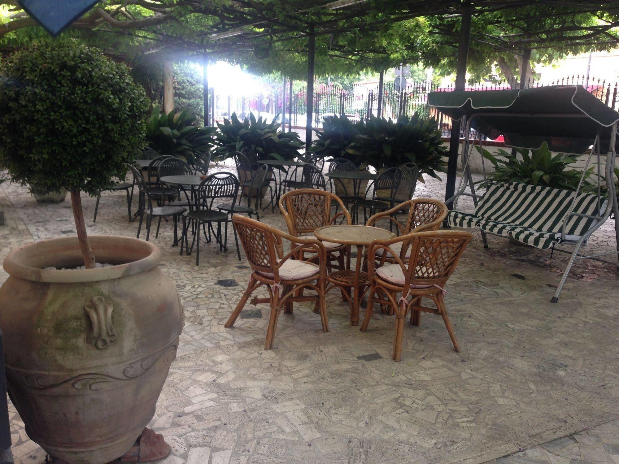 Hotel Degli Amici Pompei Luaran gambar