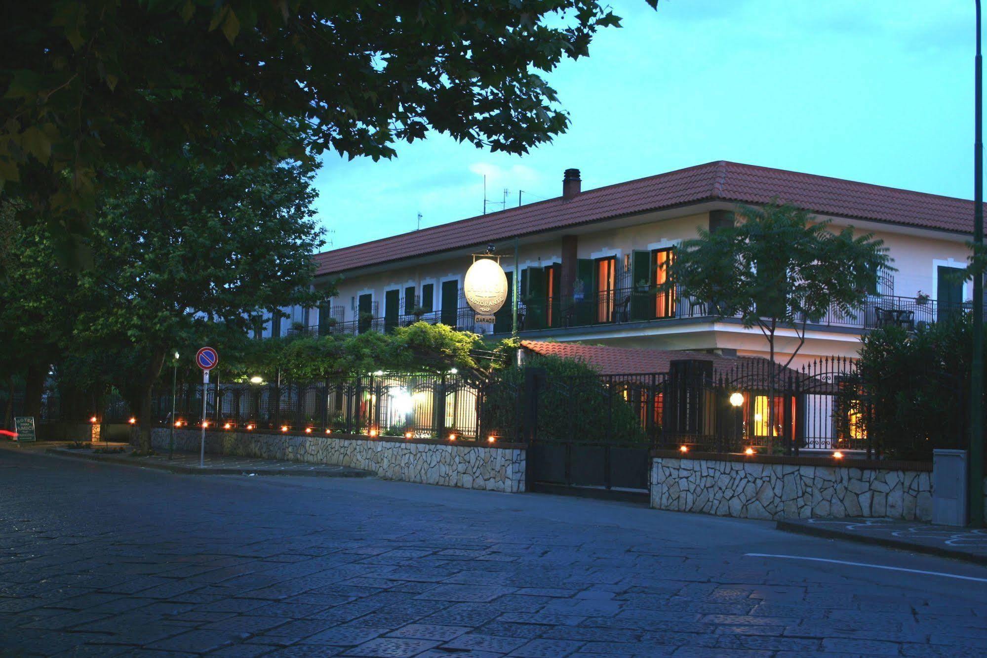 Hotel Degli Amici Pompei Luaran gambar