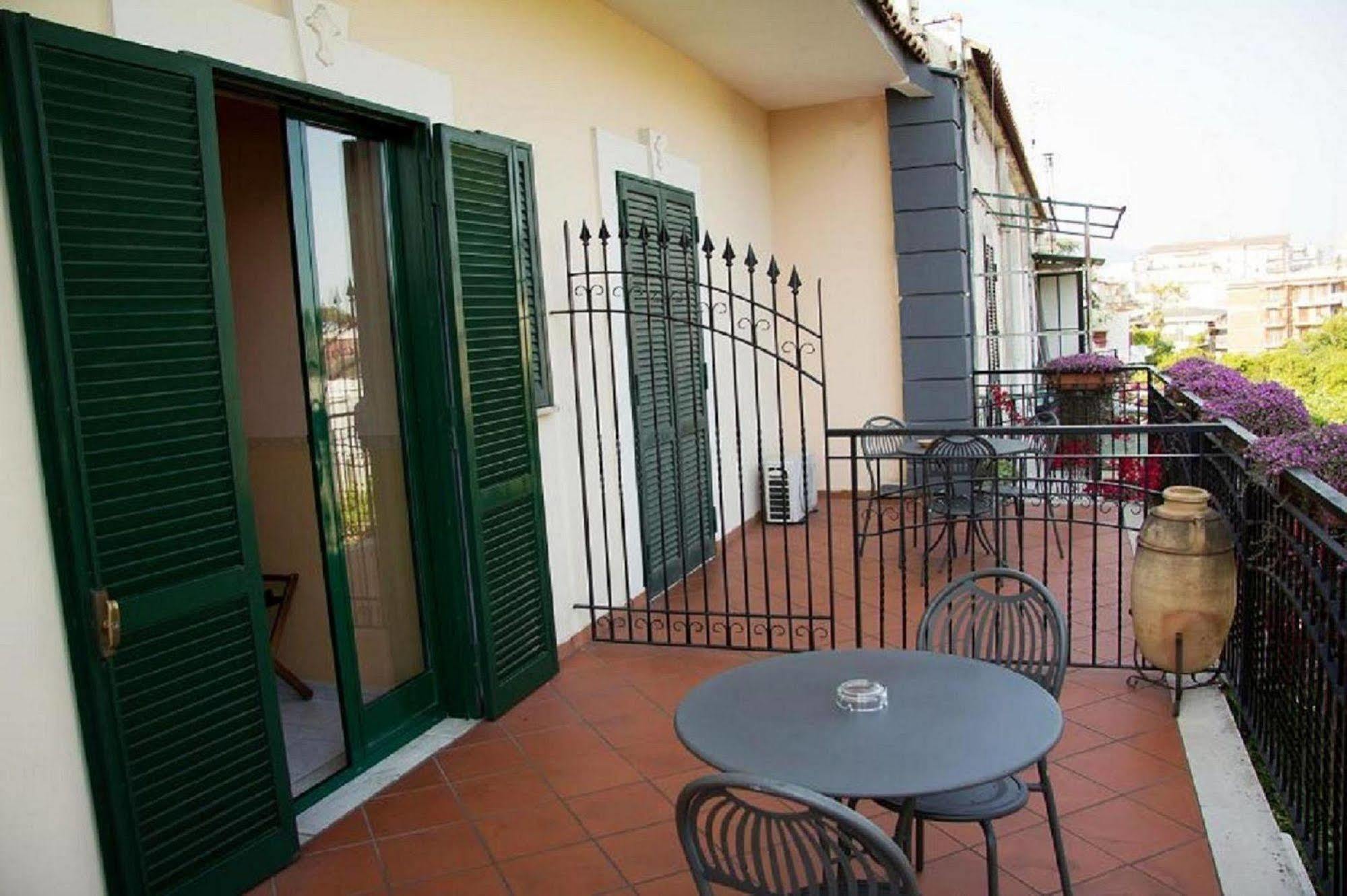 Hotel Degli Amici Pompei Luaran gambar